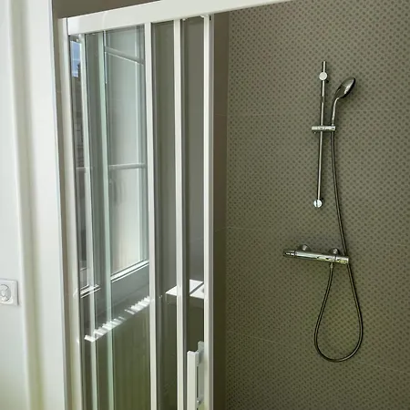 La Douce Saumuroise * Angers